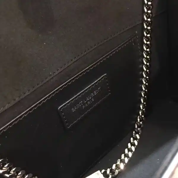 First Bag Ru YSL KATE MEDIUM