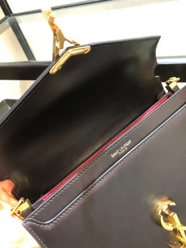 YSL CASSANDRA