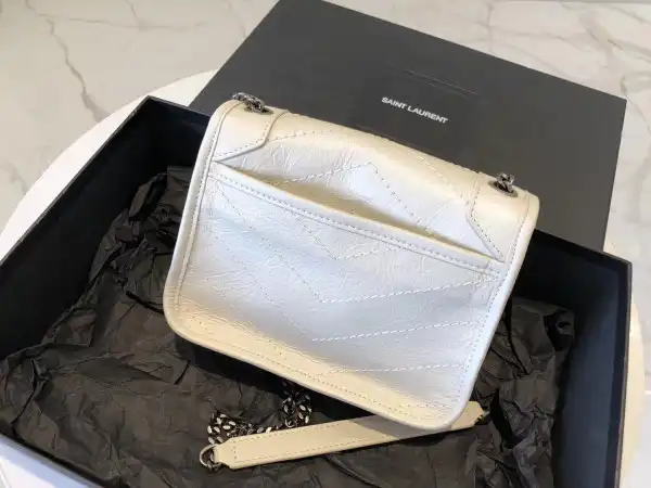 Repzbay REP YSL NIKI CHAIN WALLET