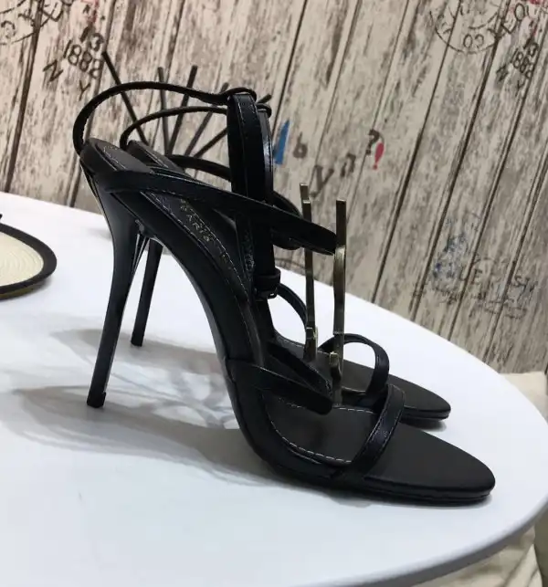 First bag ru YSL CASSANDRA PLATFORM SANDALS IN PATENT LEATHER