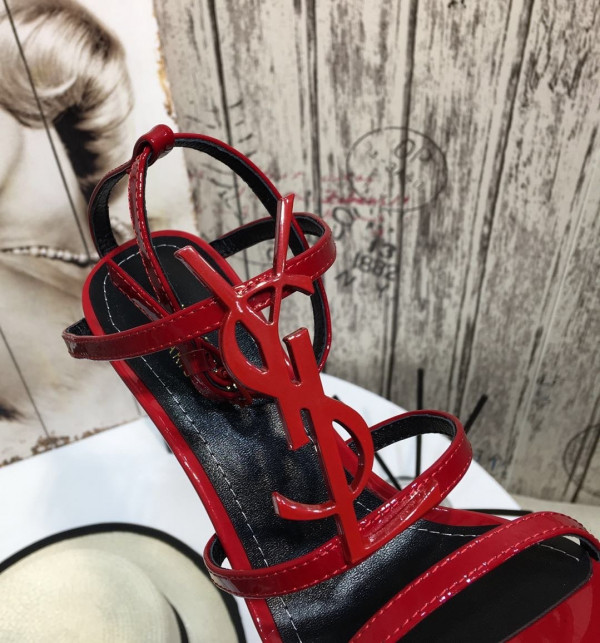 HOT SALE YSL CASSANDRA PLATFORM SANDALS IN PATENT LEATHER