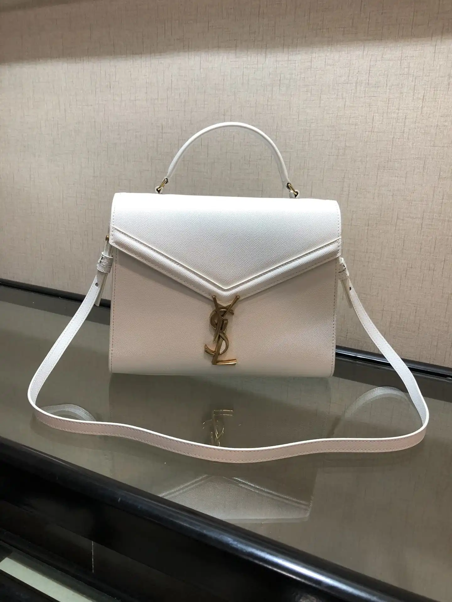 Frstbag ru YSL CASSANDRA MEDIUM TOP HANDLE BAG