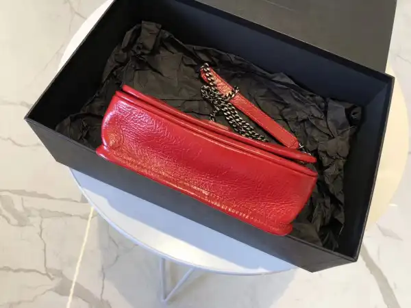 First bag ru YSL NIKI CHAIN WALLET