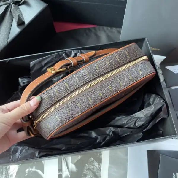 Yupoo bagsoffer YSL LE MONOGRAMME CAMERA BAG