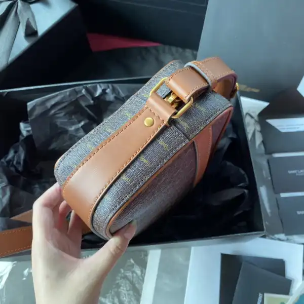 YSL LE MONOGRAMME CAMERA BAG