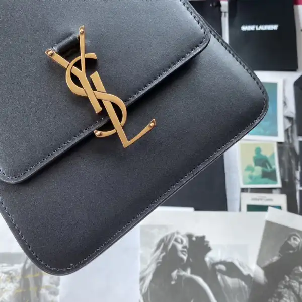 First bag ru YSL KAIA NORTH SOUTH SATCHEL IN VEGETABLE