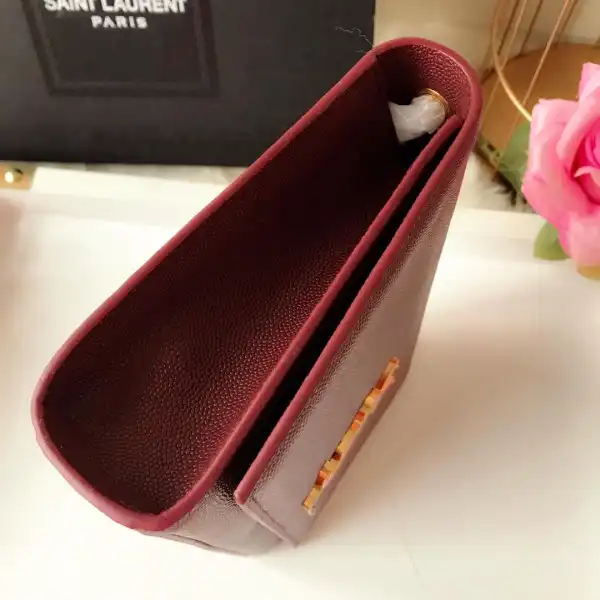 Firstbag Ru YSL KATE MEDIUM