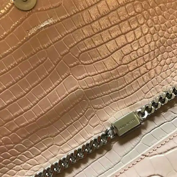 Firstbag Ru YSL KATE MEDIUM