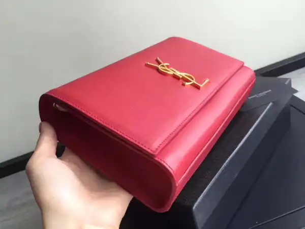 Firstbag Ru YSL KATE MEDIUM