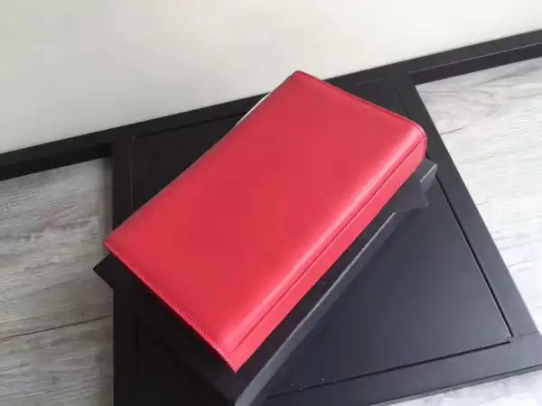 Firstbag Ru YSL KATE MEDIUM