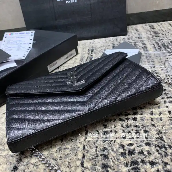 Firstbag Ru YSL CASSANDRE MATELASSÉ CHAIN WALLET