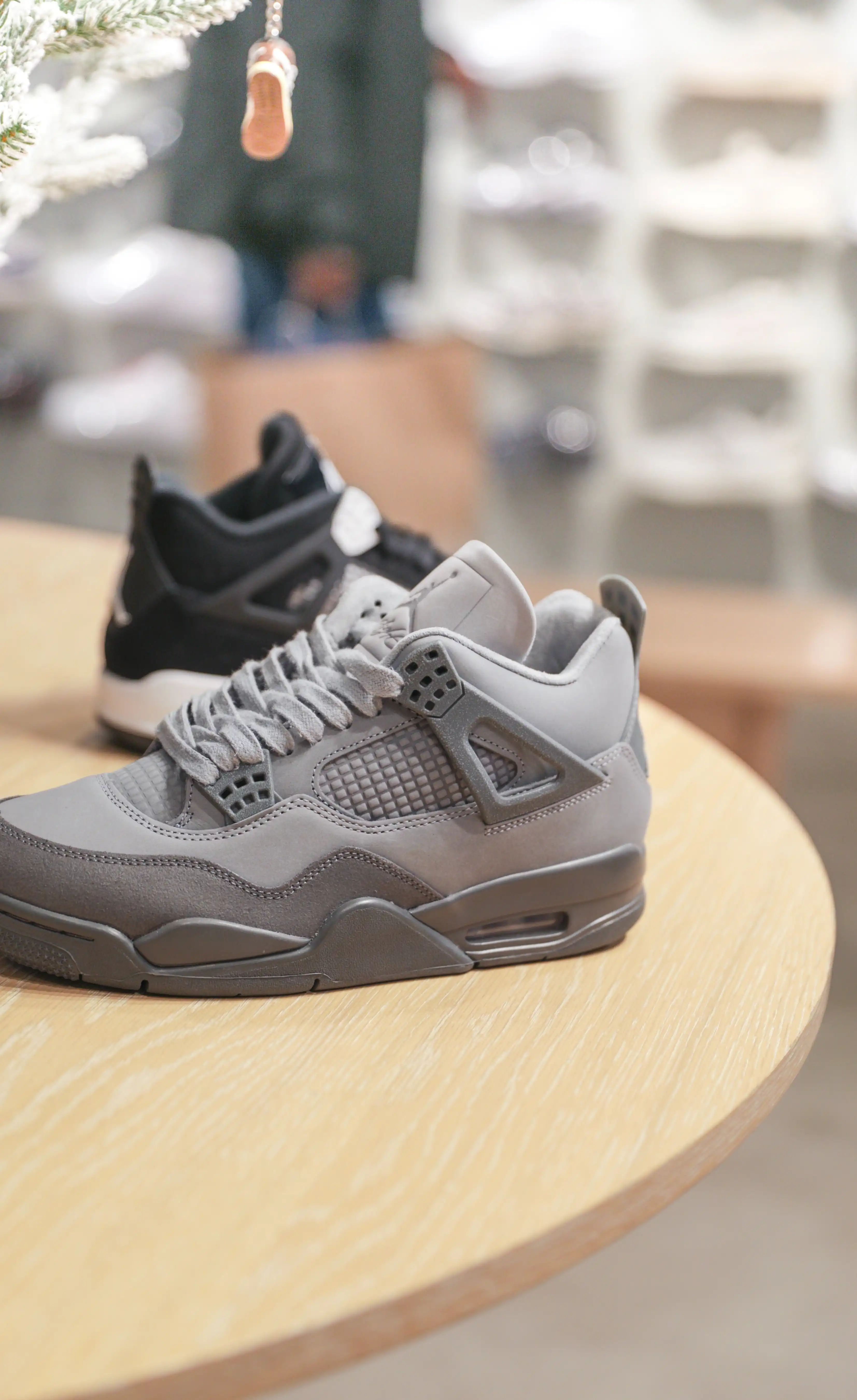 Jordan 4 Retro SE Paris Olympics Wet Cement
