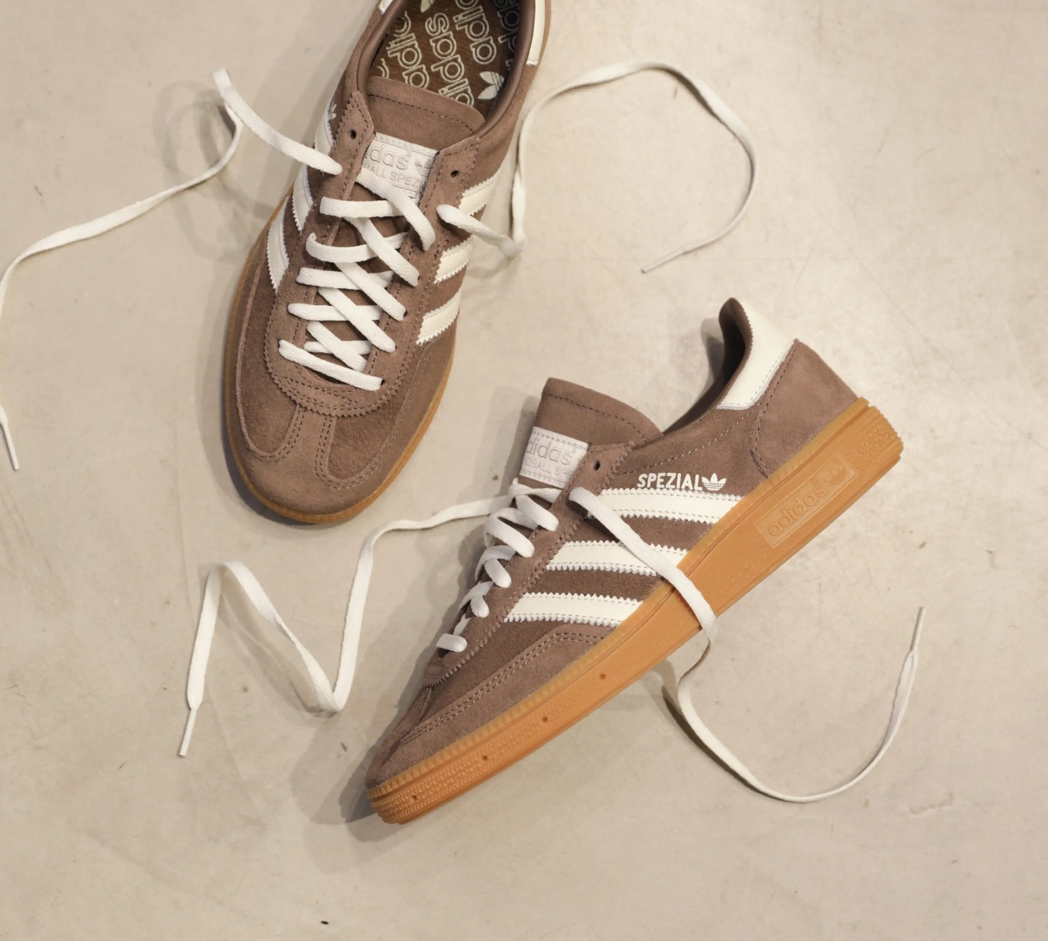 adidas Handball Spezial Earth Strata Gum W