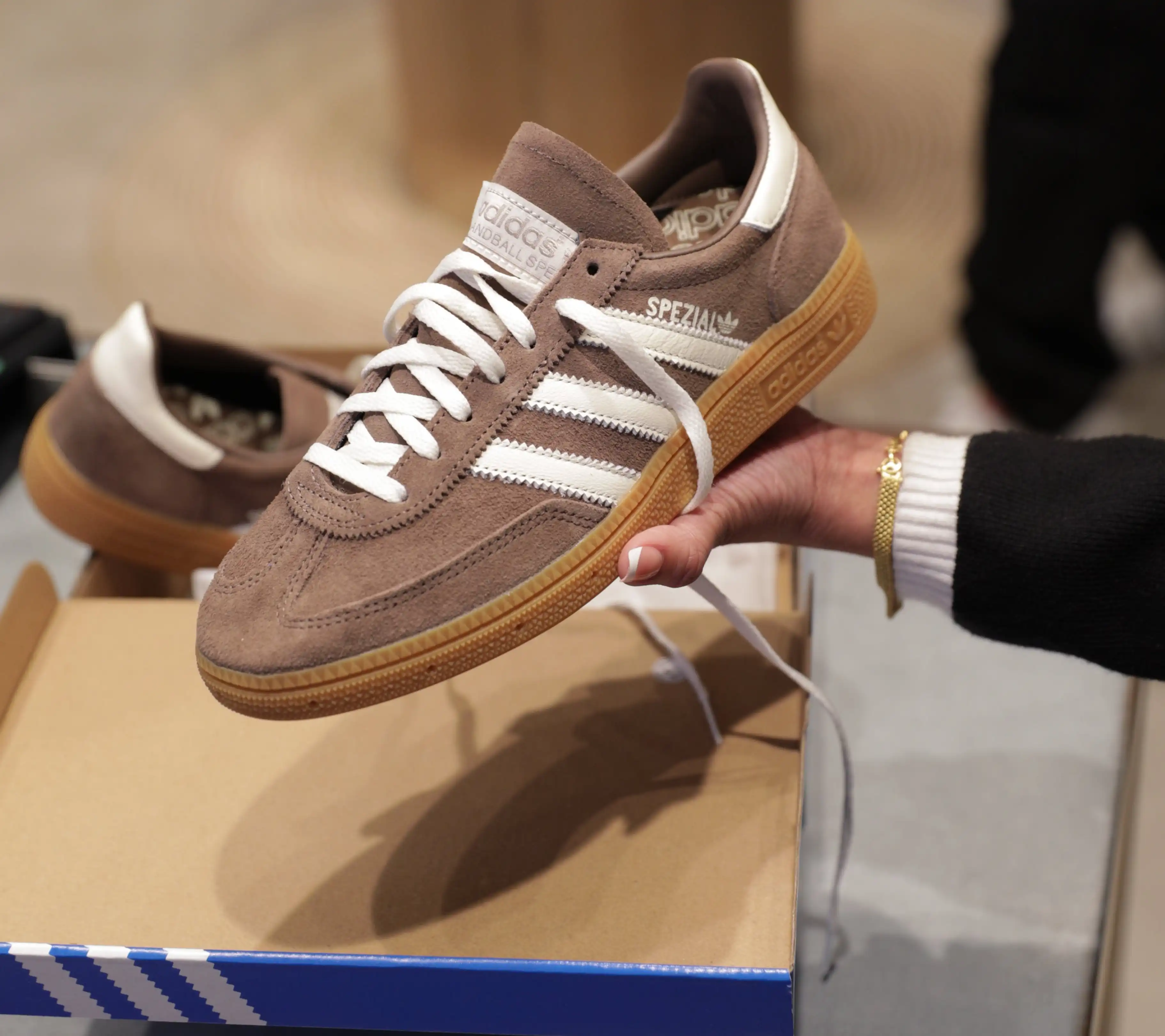 adidas Handball Spezial Earth Strata Gum W