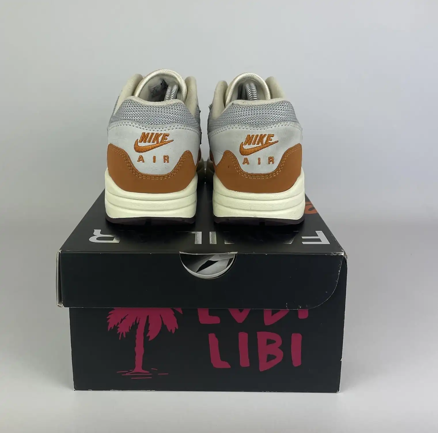 Nike Air Max 1 Patta Waves Monarch (with Bracelet) UK7