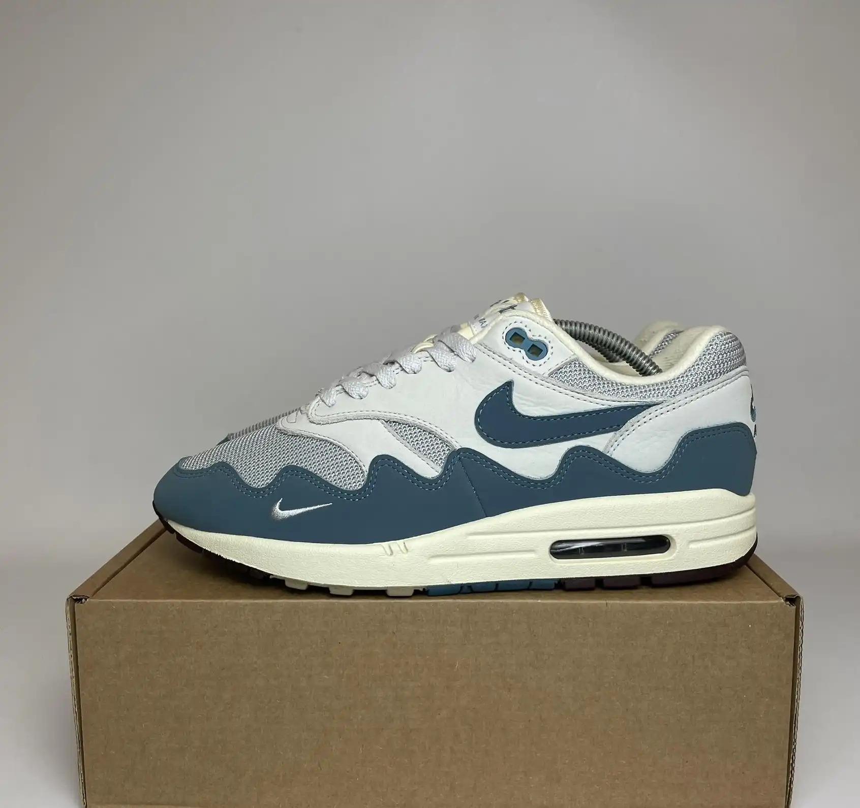 Nike Air Max 1 Patta Waves Noise Aqua (No Box) UK7.5