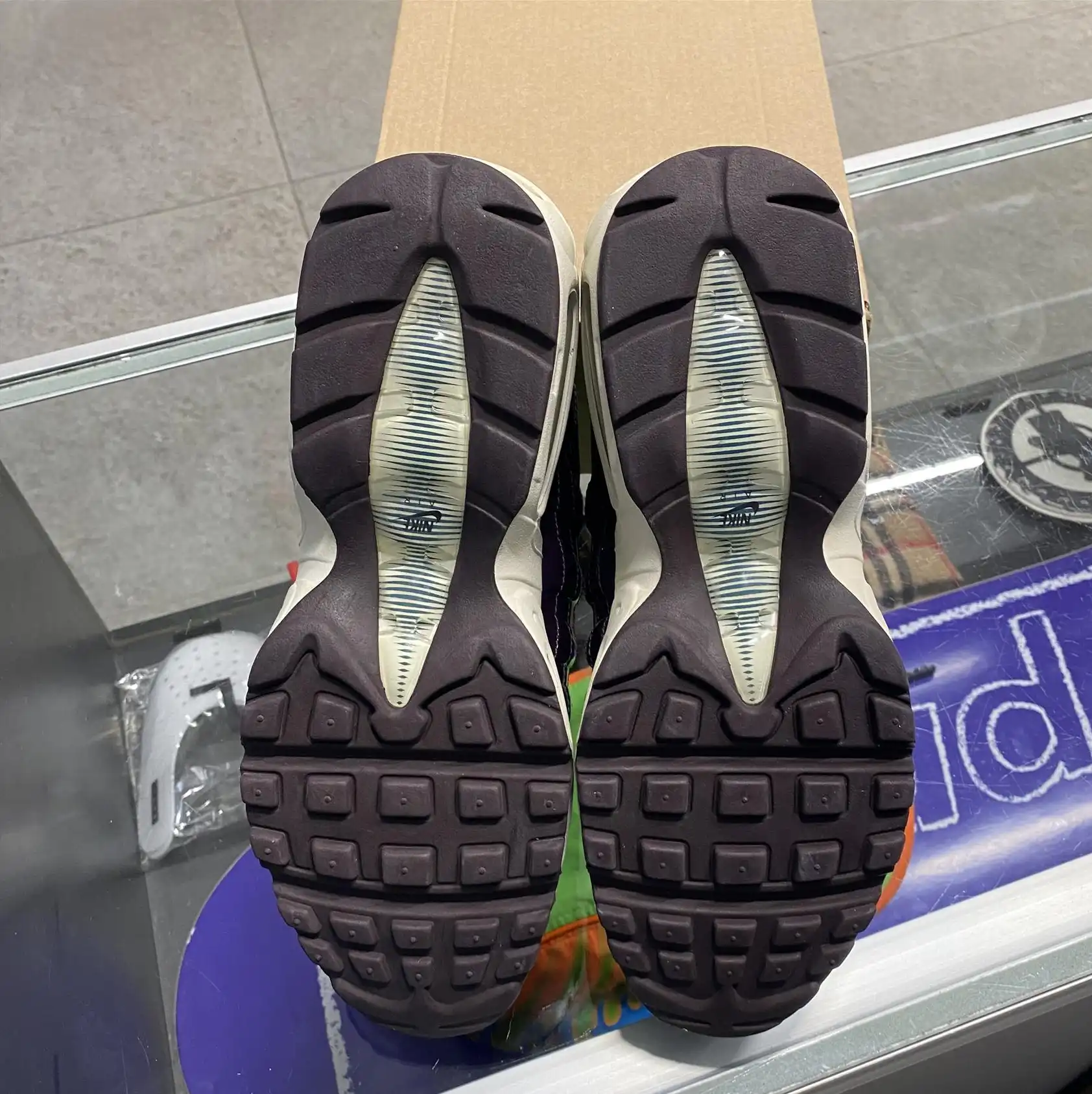 Nike Air Max 95 'Patent Purple' UK7 (No Box)