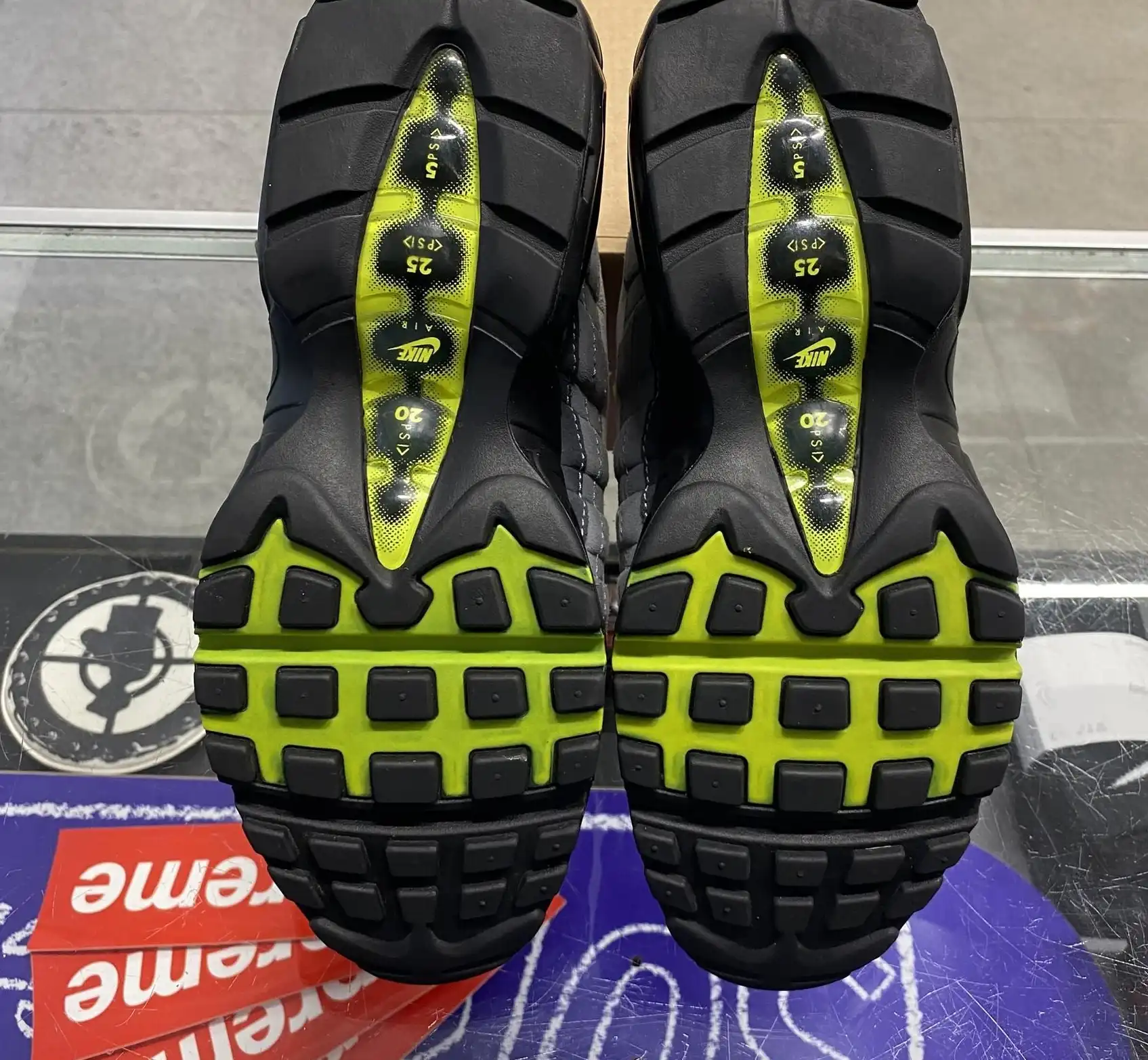Nike Air Max 95 OG Neon (2015) UK5.5 (No Box)