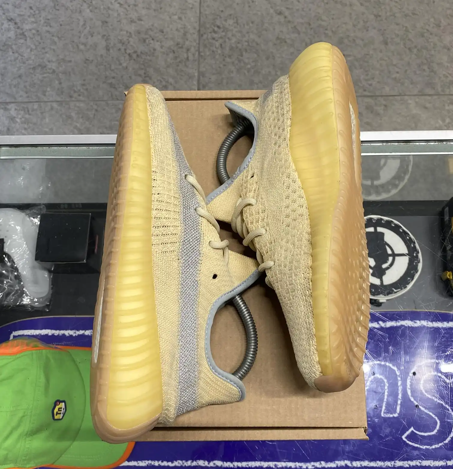 Adidas Yeezy Boost 350 V2 'Linen' UK6.5 (No Box)
