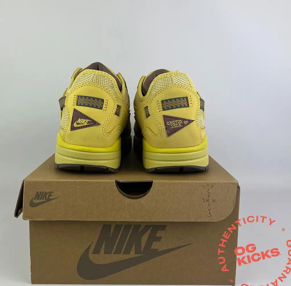 Nike Air Max 1 Travis Scott Cactus Jack Saturn Gold UK9.5