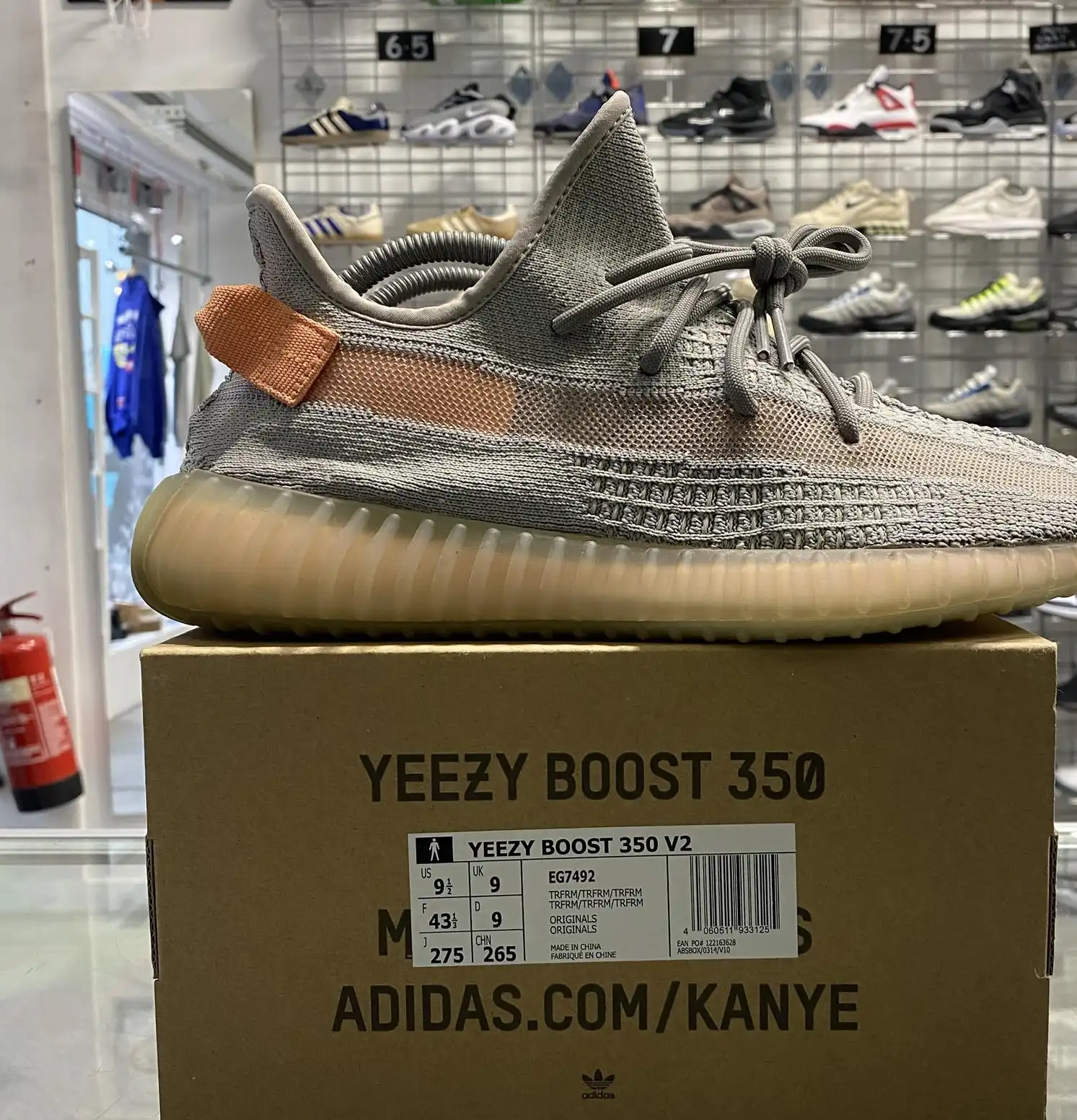 Yeezy Boost 350 V2 'True Form' UK9