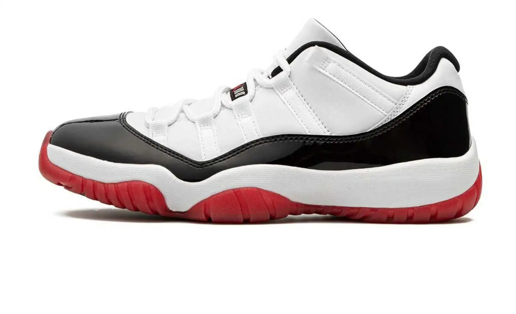 Air Jordan 11 Retro Low Concord Bred
