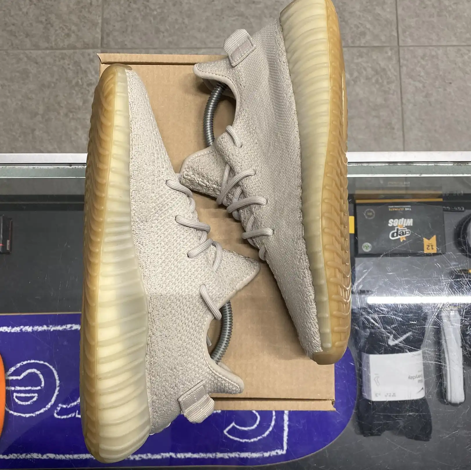 Adidas Yeezy Boost 350 V2 'Sesame' UK7.5 (No Box)