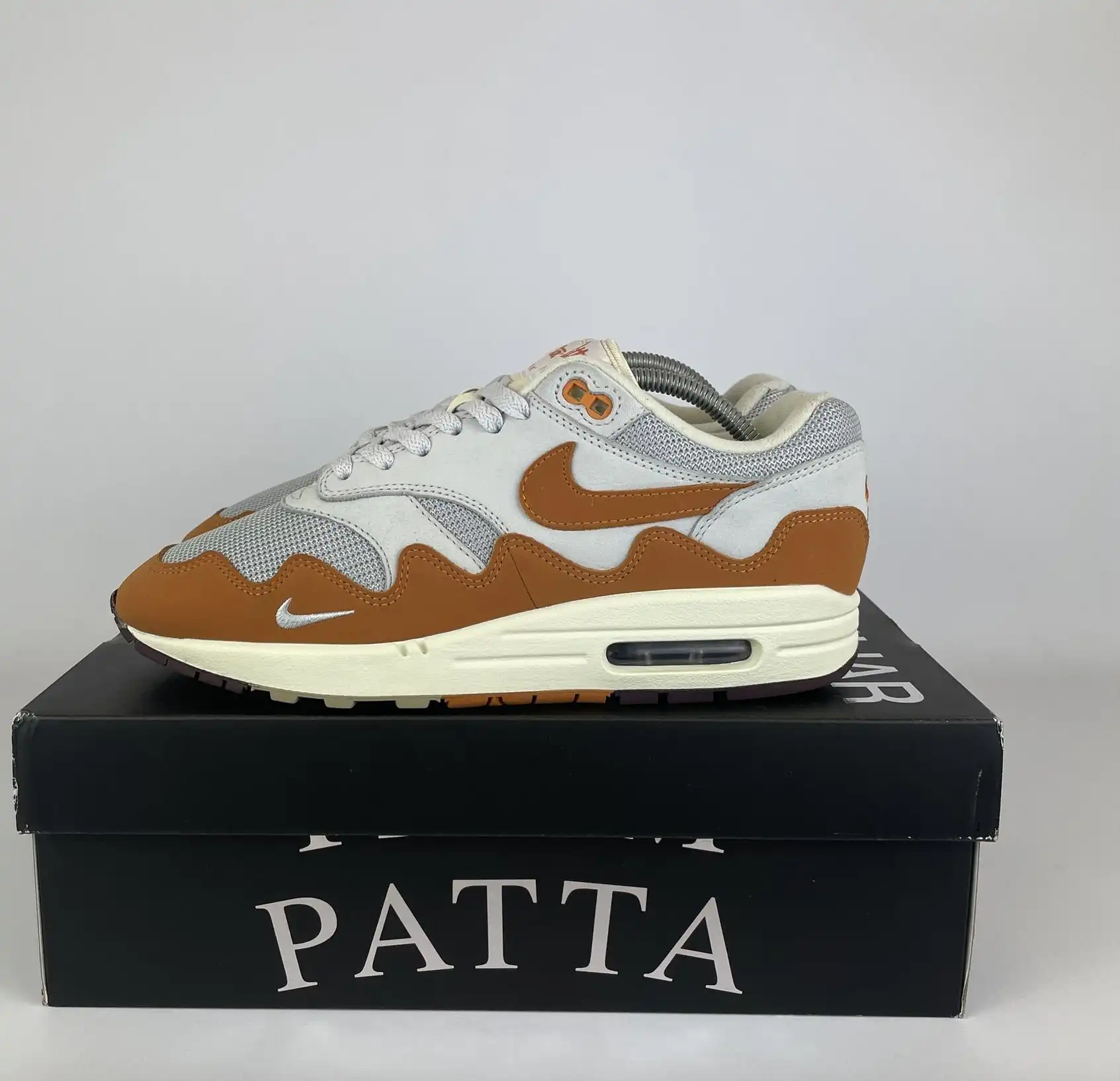 Nike Air Max 1 Patta Waves Monarch (with Bracelet) UK7