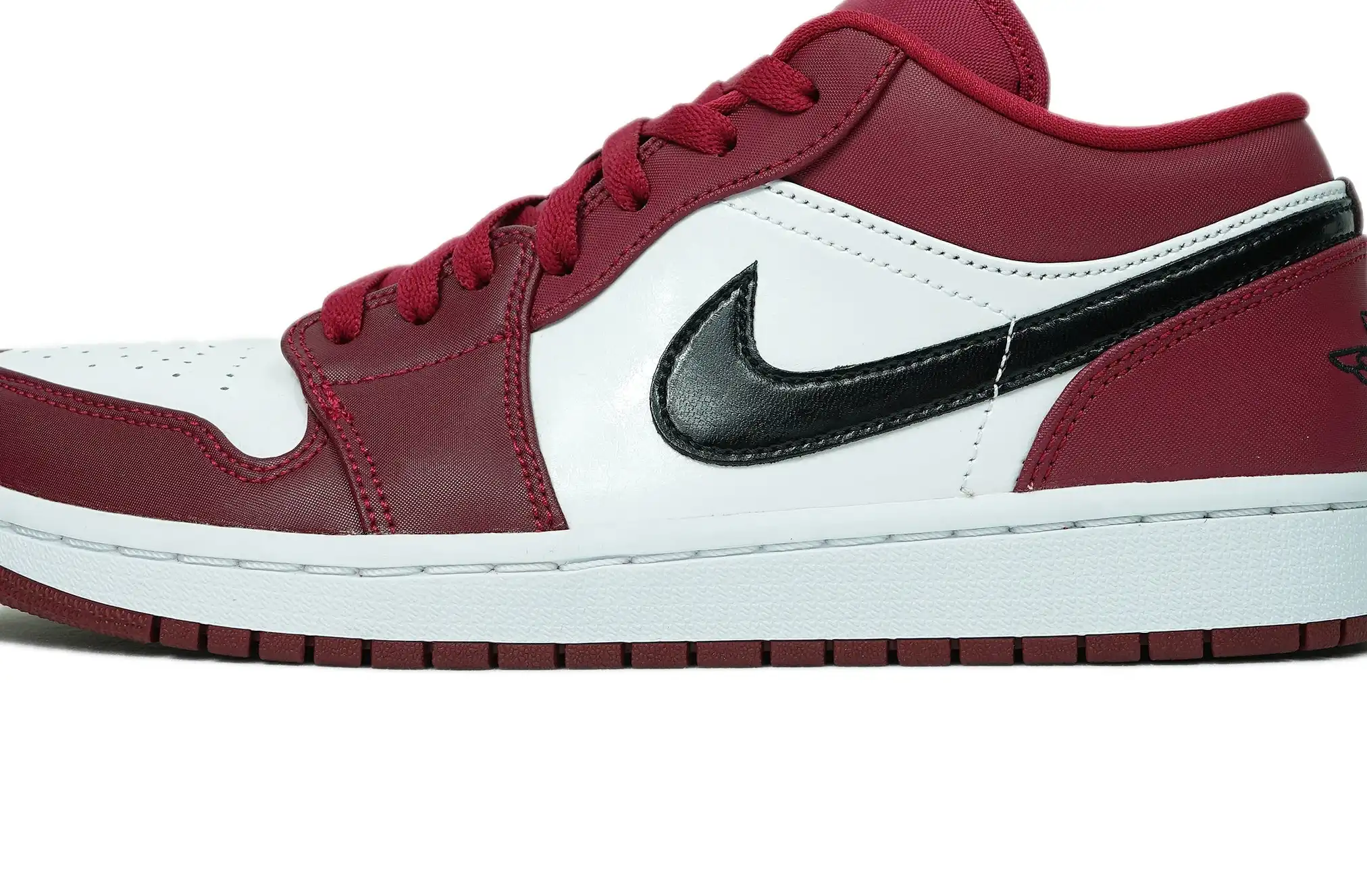 Air Jordan 1 Low Noble Red