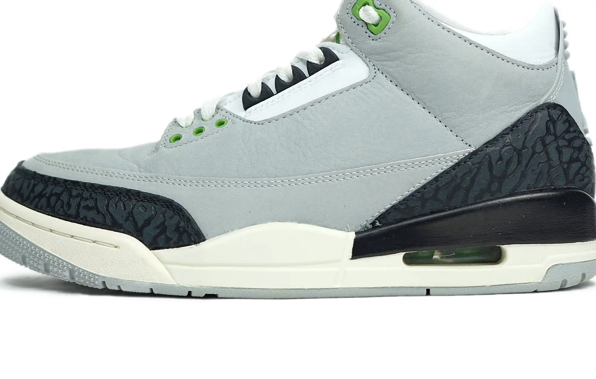 Air  Jordan 3 Retro Chlorophyll