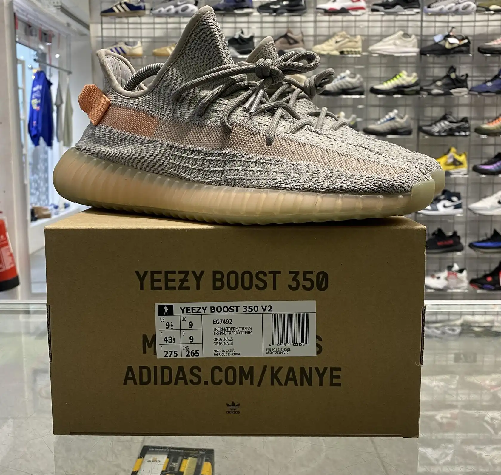 Yeezy Boost 350 V2 'True Form' UK9
