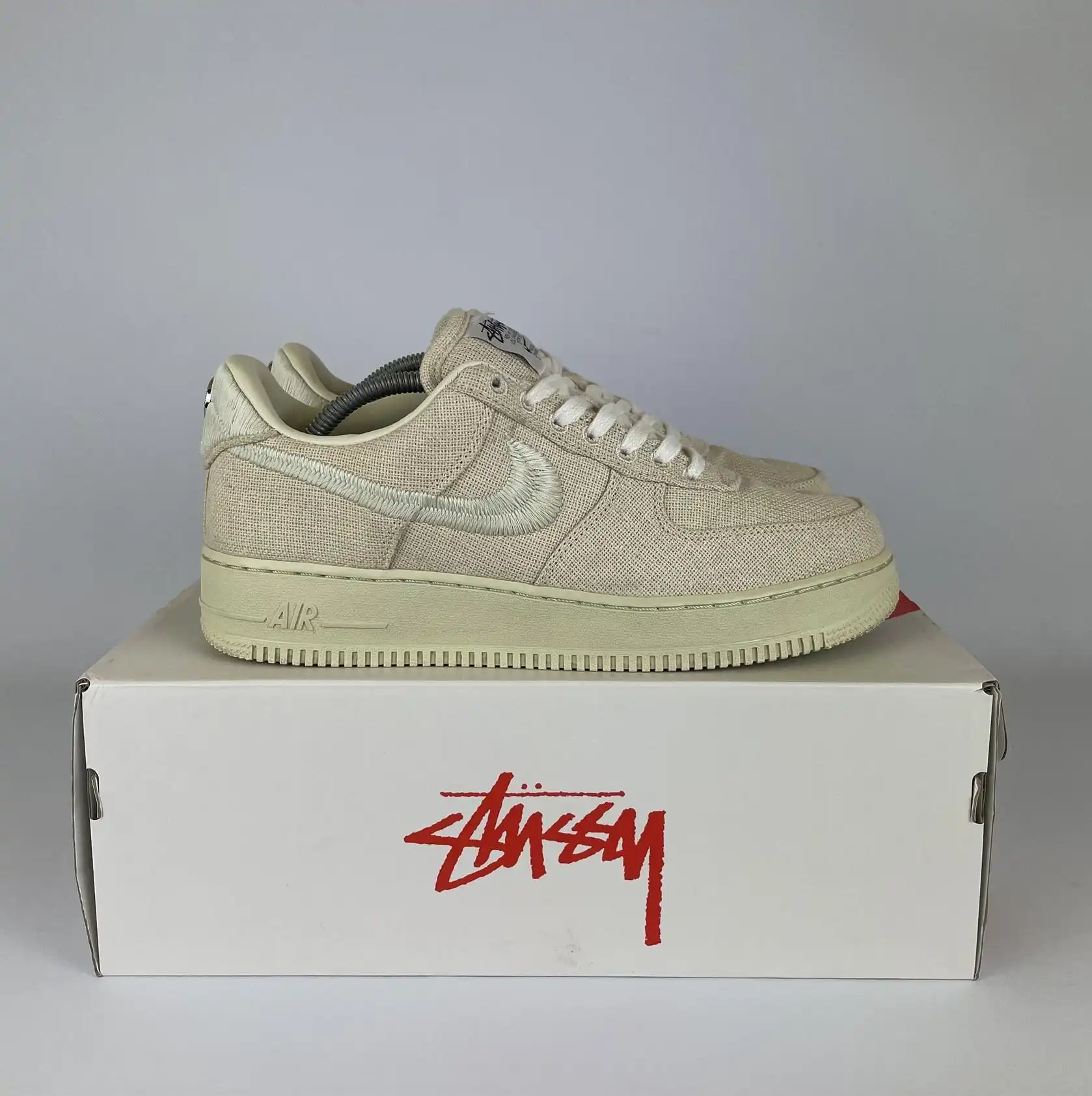 Nike Air Force 1 Low Stussy Fossil UK8