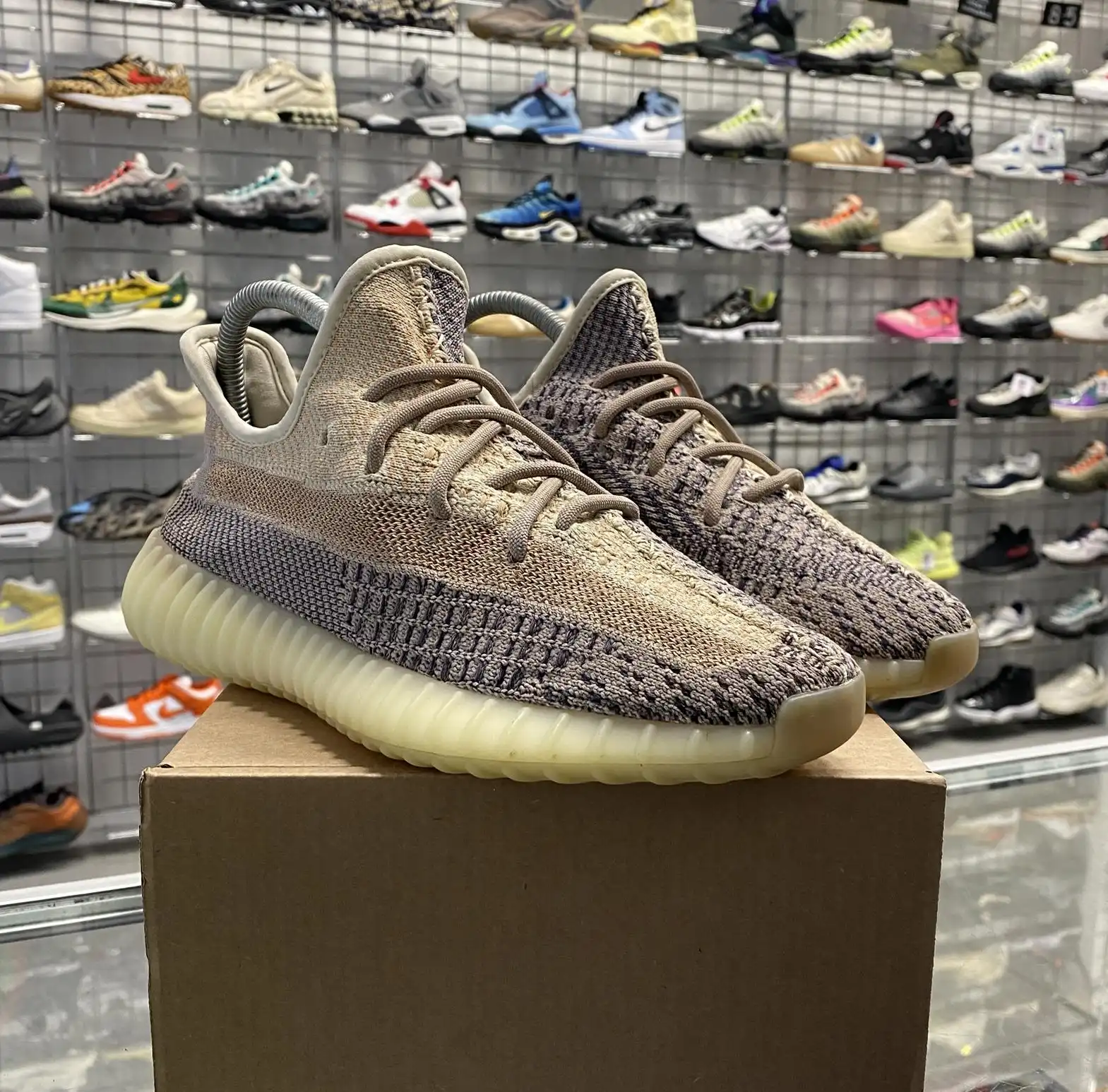 Adidas Yeezy Boost 350 V2 'Ash Pearl' UK5.5 (No Box)