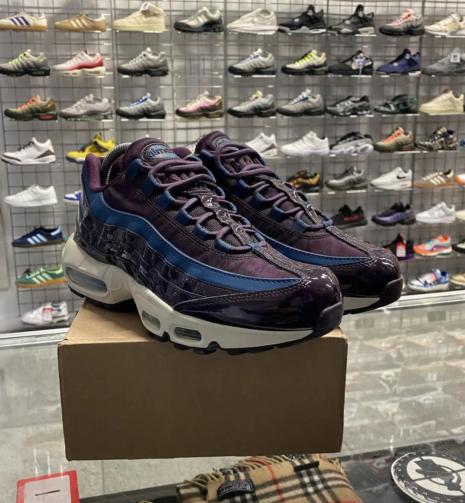 Nike Air Max 95 'Patent Purple' UK7 (No Box)