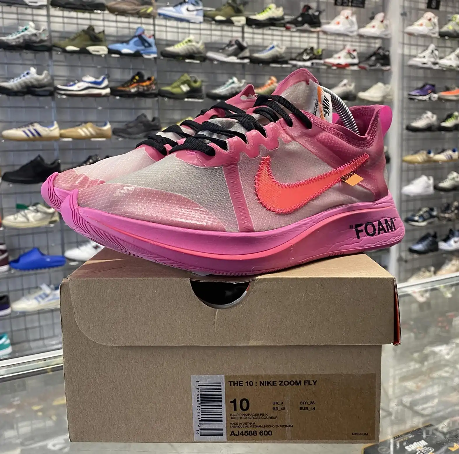 Nike Zoom Fly x Off-White 'Pink' UK9
