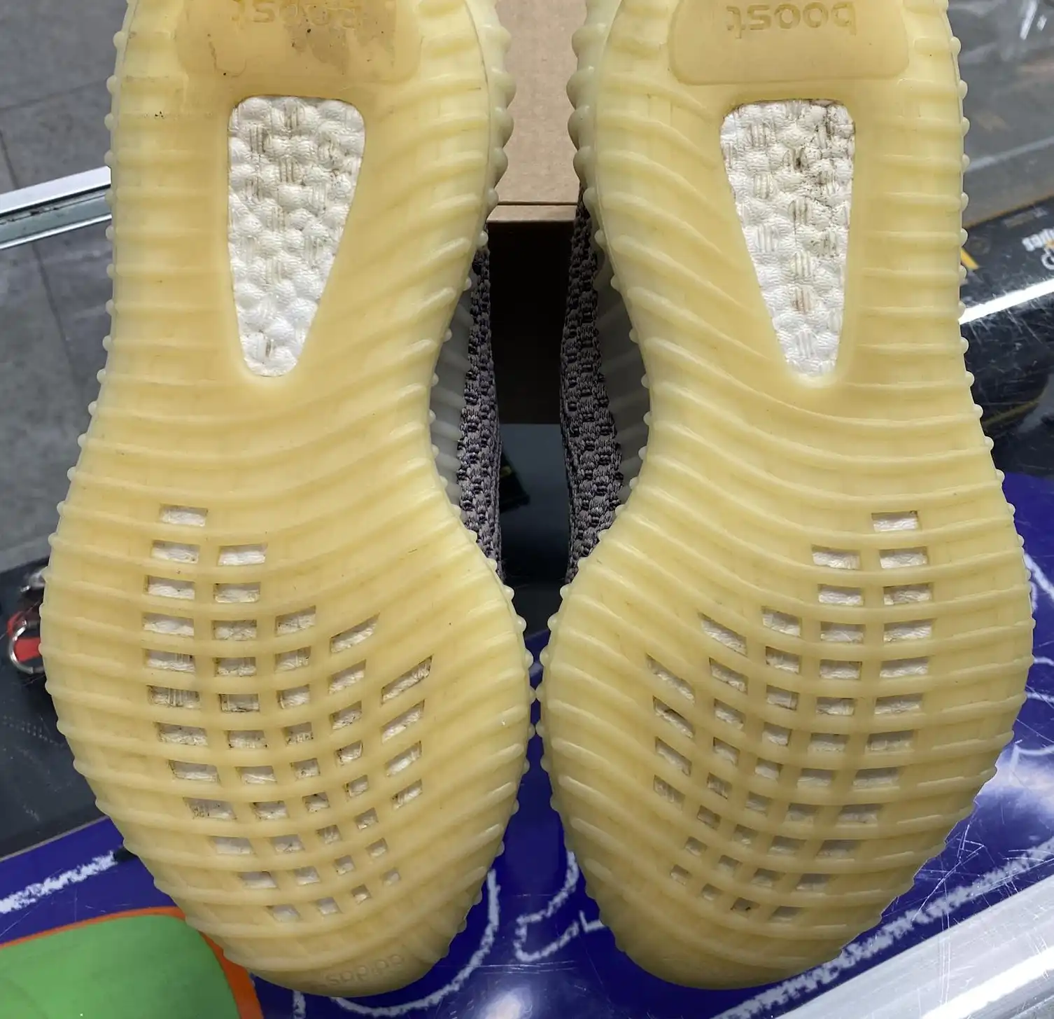 Adidas Yeezy Boost 350 V2 'Ash Pearl' UK5.5 (No Box)