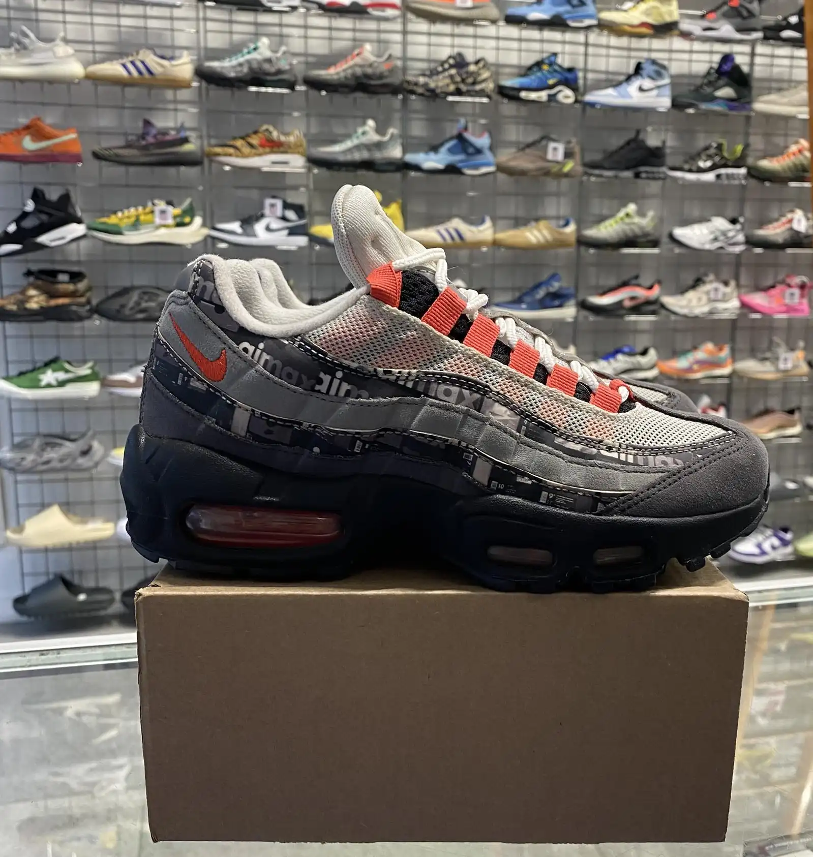 Nike Air Max 95 x Atmos 'We Love Nike' (Bright Crimson) UK3.5 (No Box)