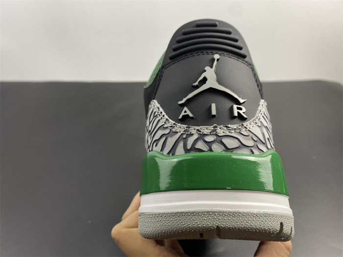 Onekick Air Jordan 3 Pine Green CT8532-030