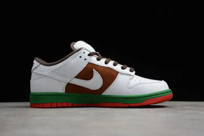 Nike Dunk SB Low Cali (2004) 304292-211