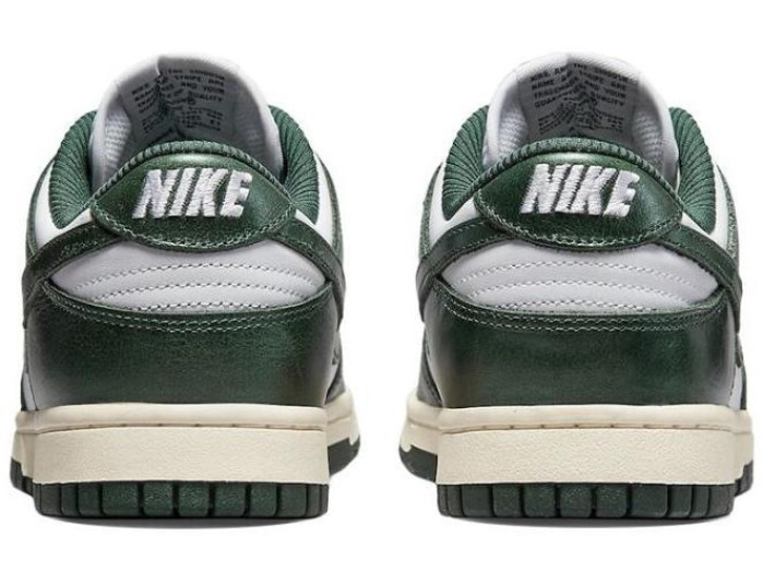 NIKE DUNK LOW VINTAGE GREEN DQ8580-100