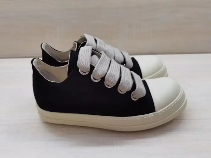 Rick Owen.s Sneaker