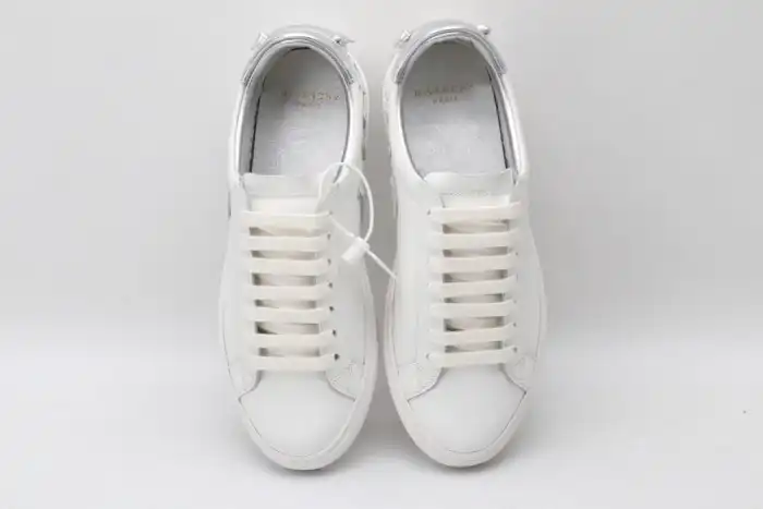 Givench LOW-TOP SNEAKER