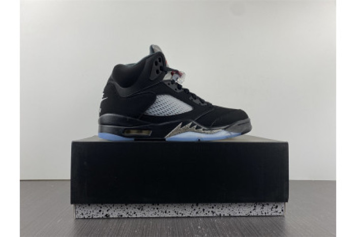 AIR JORDAN 5 BLACK METALLIC (2016) 845035-003