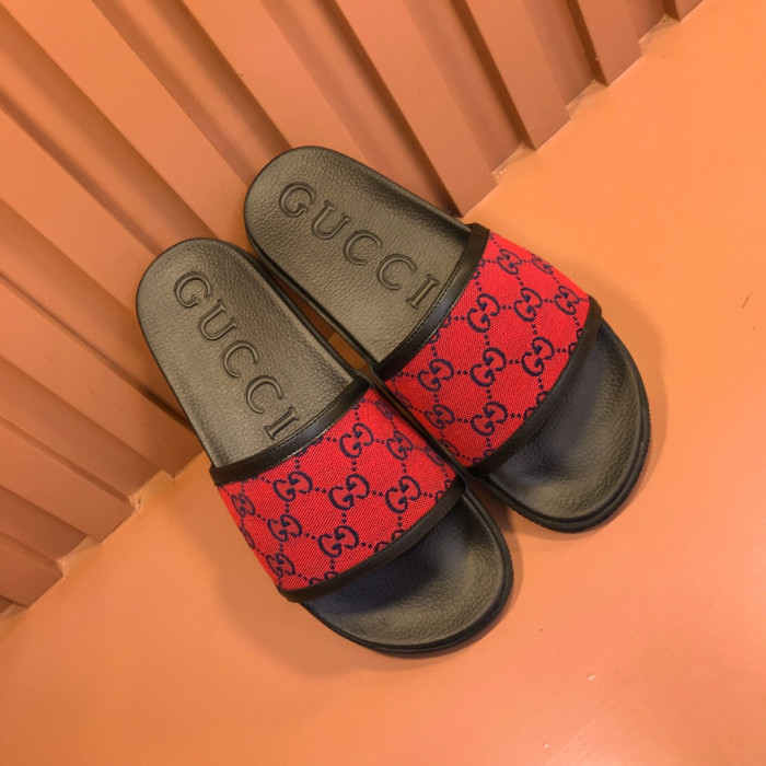 Onekick GUCC SLIPPERS