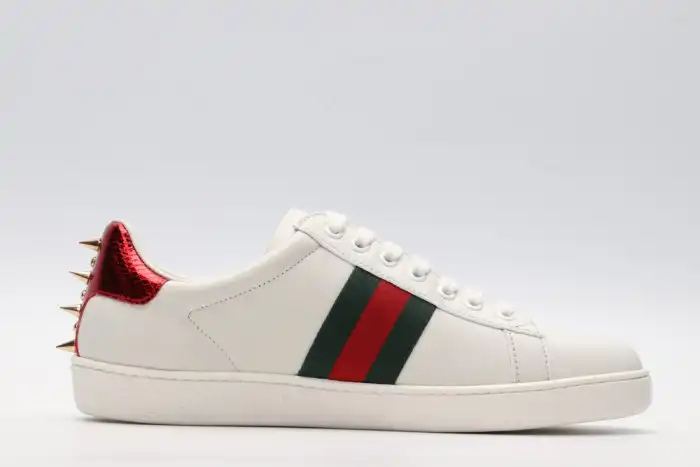 GUCC LOW-TOP SNEAKER