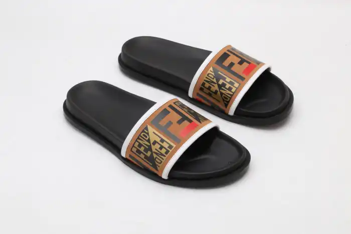 Rep Fend1 Slippers