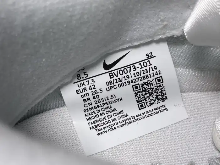 Nike LD Waffle Sacai White Nylon BV0073-101