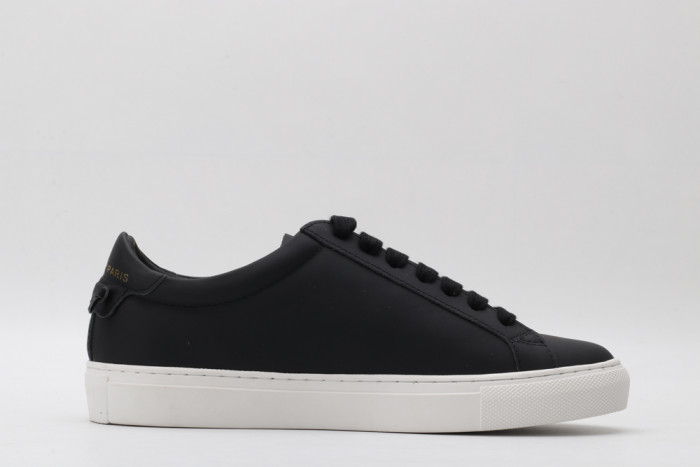 Onekick Givench LOW-TOP SNEAKER