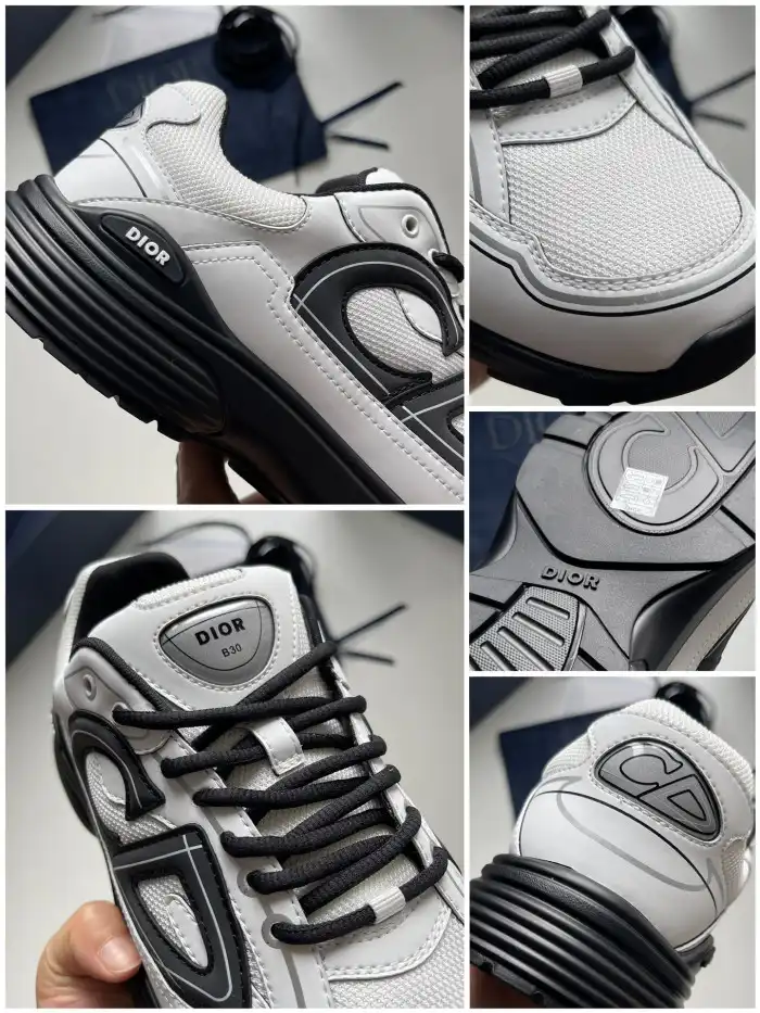 DR B30 Sneakers