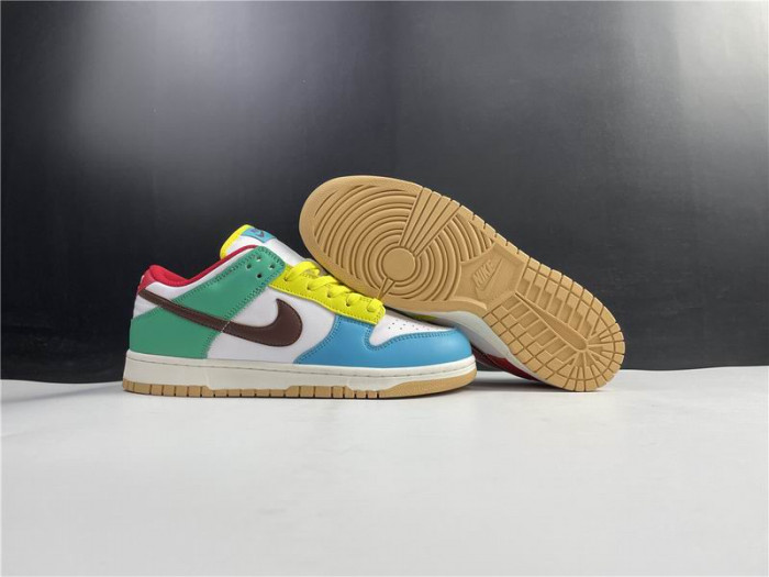 Onekick Nike Dunk SB Low Free 99 DH0952-100